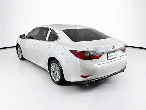 Used 2016 Lexus ES 350 image 2