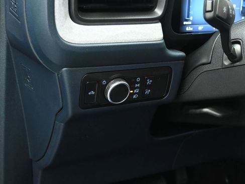 New 2026 Ford Maverick XLT image 11