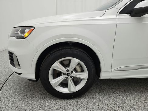 Used 2023 Audi Q7 2.0T Premium AWD/4WD image 17
