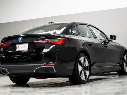 Used 2023 BMW i4 eDrive35 w/ Premium Package image 13