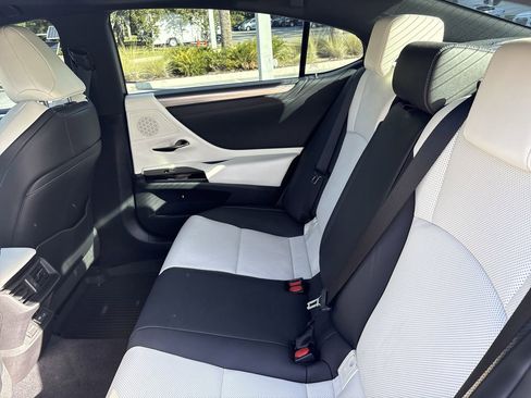 Used 2022 Lexus ES 350 F Sport image 19