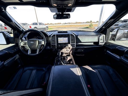 Used 2018 Ford F150 Platinum w/ Equipment Group 701A Luxury image 10