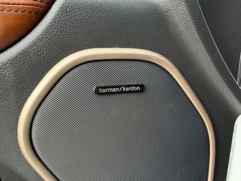 Used 2016 Jeep Grand Cherokee Summit w/ Platinum Series Group image 11