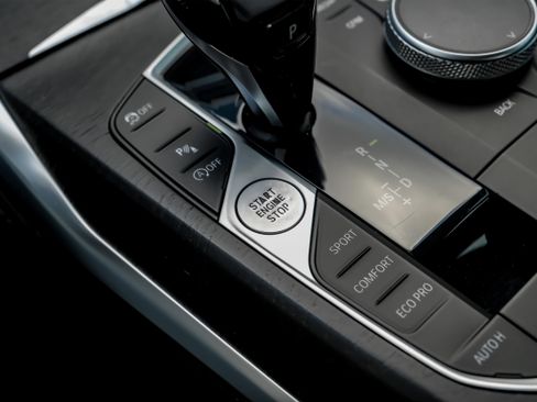 Used 2021 BMW 430i Coupe w/ M Sport Package image 22