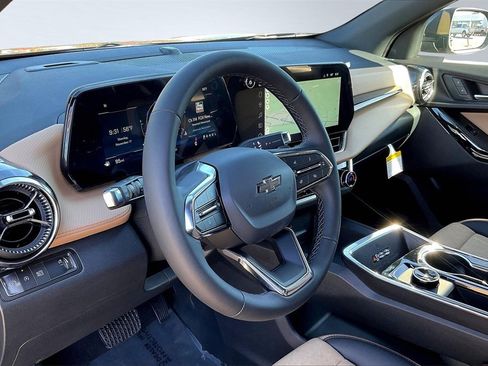 New 2026 Chevrolet Equinox ACTIV image 7