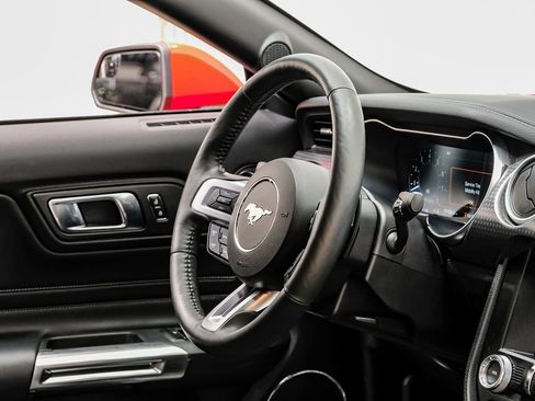 Used 2018 Ford Mustang GT Premium w/ GT Performance Package image 17