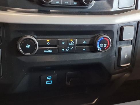 Used 2022 Ford F150 XL w/ Equipment Group 101A High AWD/4WD image 22