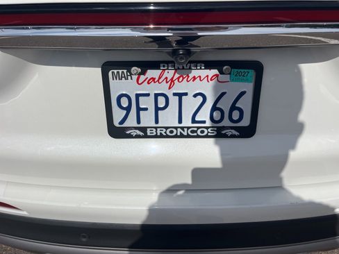 Used 2022 Lincoln Corsair FWD image 12