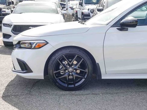 Used 2024 Honda Civic Sport image 9