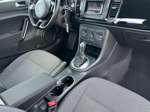 Used 2019 Volkswagen Beetle 2.0T S image 15