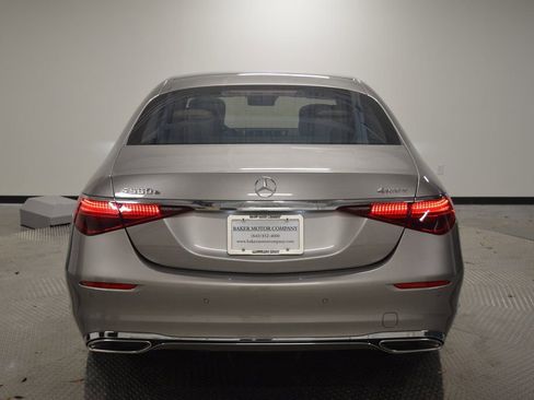 Used 2024 Mercedes-Benz S 580e 4MATIC Sedan image 6