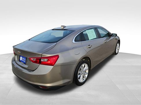 Used 2024 Chevrolet Malibu LT FWD image 7