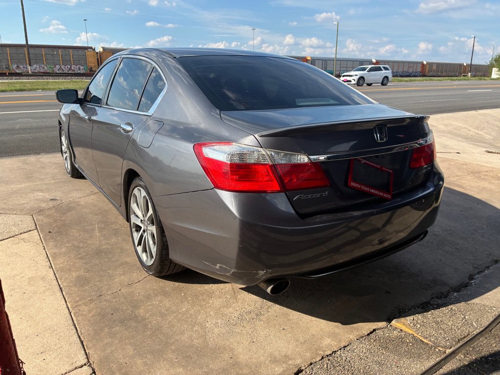Used 2013 Honda Accord Sport image 19