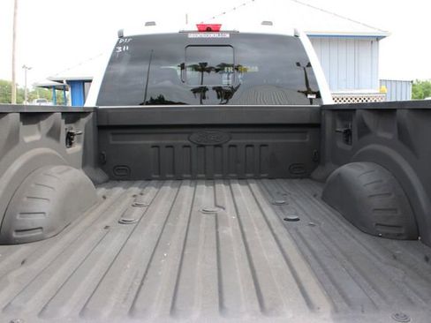 Used 2023 Ford F250 Lariat w/ Lariat Ultimate Package AWD/4WD image 10