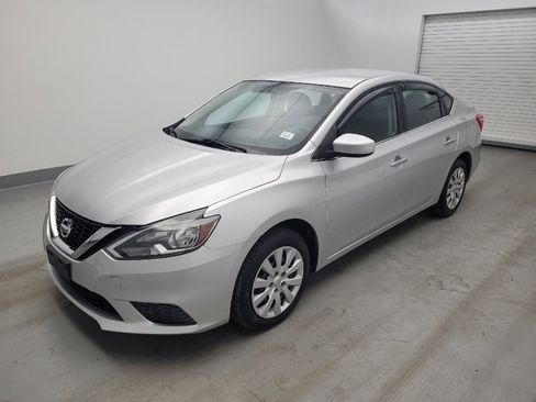 Used 2017 Nissan Sentra S FWD image 2