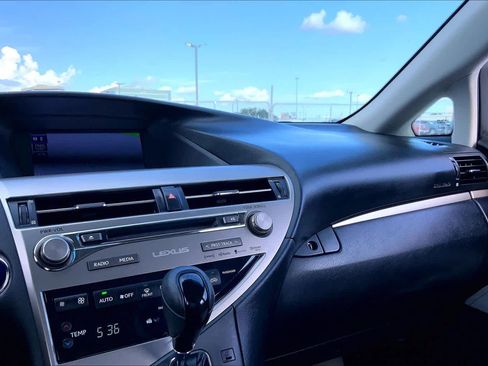 Used 2015 Lexus RX 450h FWD image 35