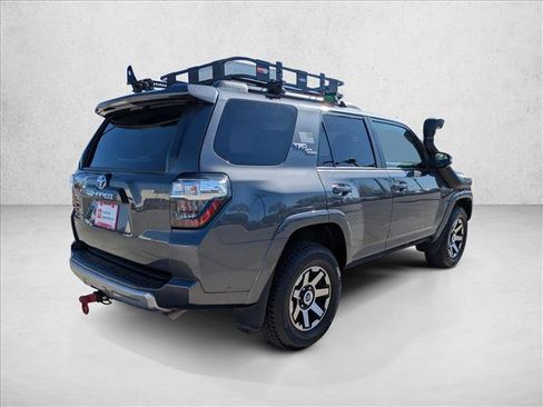 Used 2023 Toyota 4Runner TRD Off-Road Premium w/ Moonroof Package AWD/4WD image 5