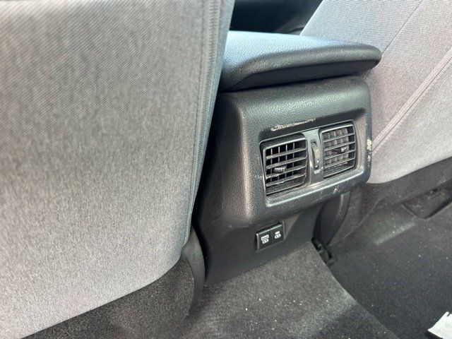 Used 2025 Toyota Camry LE w/ Convenience Package FWD image 10