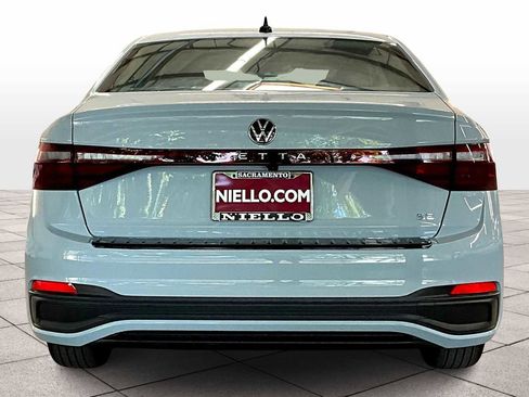 New 2025 Volkswagen Jetta SE image 6