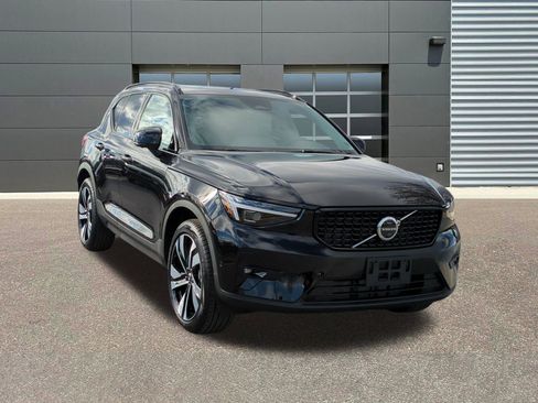 New 2026 Volvo XC40 B5 Ultra w/ Protection Package Premier image 1
