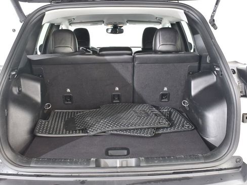 Used 2022 Jeep Cherokee Trailhawk w/ Comfort/Convenience Group AWD/4WD image 20
