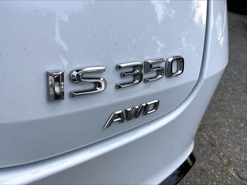 Used 2025 Lexus IS 350 F Sport AWD/4WD image 10