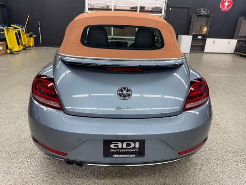 Used 2019 Volkswagen Beetle 2.0T Final Edition SEL image 4