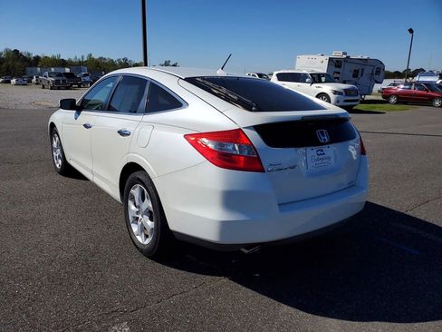 Used 2011 Honda Crosstour EX-L image 3