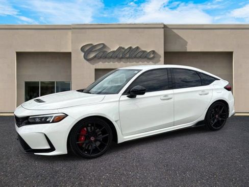 Used 2025 Honda Civic Type R image 10