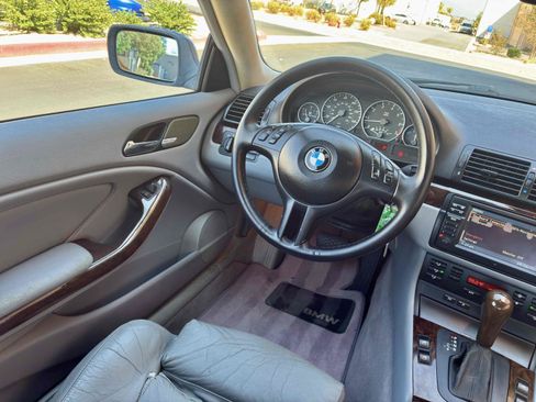 Used 2004 BMW 330Ci Coupe RWD image 18