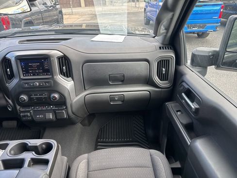Used 2024 Chevrolet Silverado 2500 Custom w/ Custom Convenience Package AWD/4WD image 23