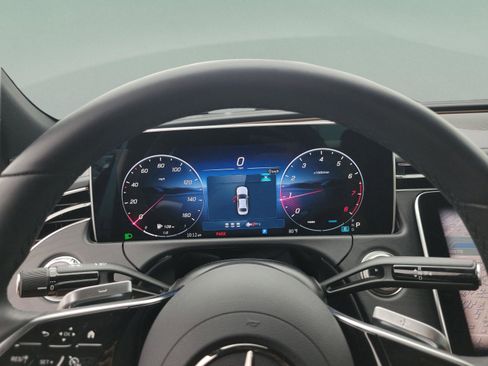 Certified 2025 Mercedes-Benz E 350 4MATIC Sedan image 24