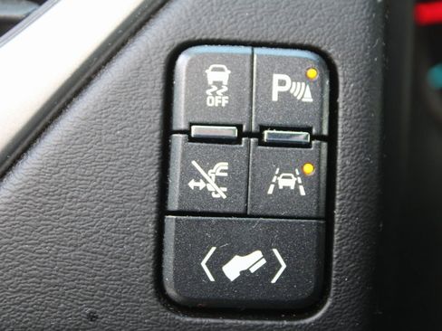 Used 2019 Chevrolet Suburban Premier w/ Premier Plus Edition image 30