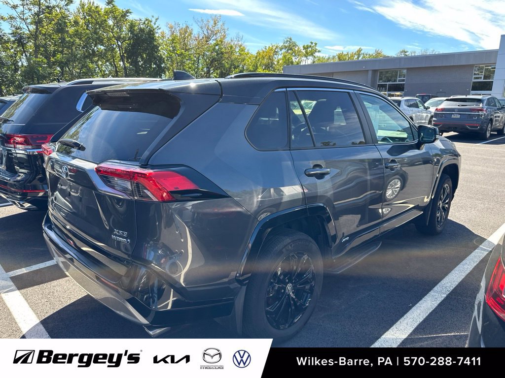 Used 2024 Toyota RAV4 XSE w/ Weather Package AWD/4WD image 5