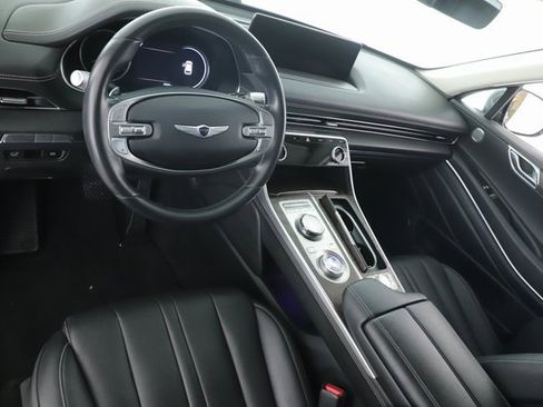 Used 2024 Genesis GV80 2.5T image 17