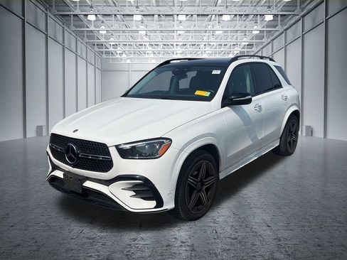 Used 2024 Mercedes-Benz GLE 350 4MATIC image 3