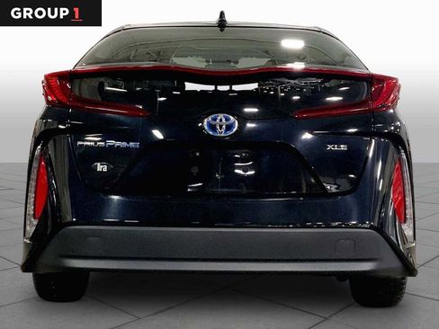Used 2021 Toyota Prius Prime XLE FWD image 5