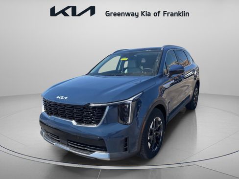 New 2025 Kia Sorento S w/ Panoramic Sunroof Package image 3