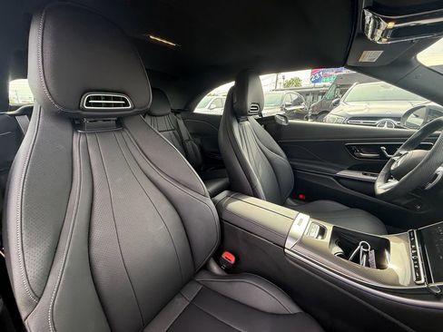 Used 2025 Mercedes-Benz CLE 300 4MATIC Cabriolet image 21