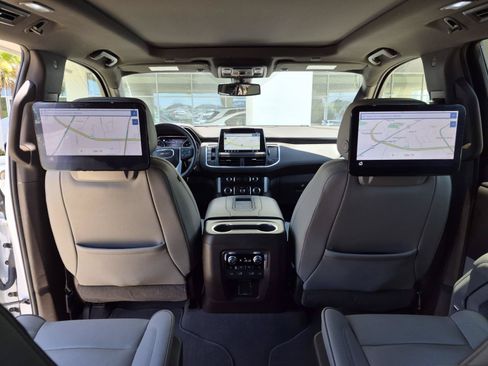 Used 2021 GMC Yukon SLT w/ SLT Premium Package RWD image 25