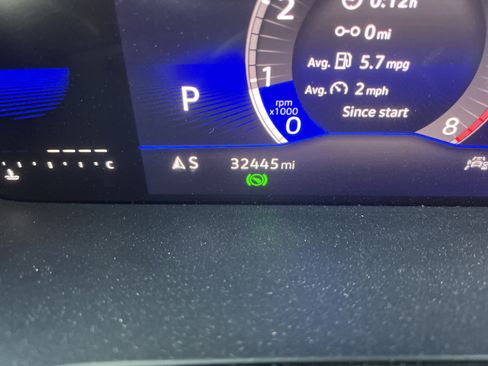Used 2023 Volkswagen Taos SE w/ Panoramic Sunroof Package FWD image 19
