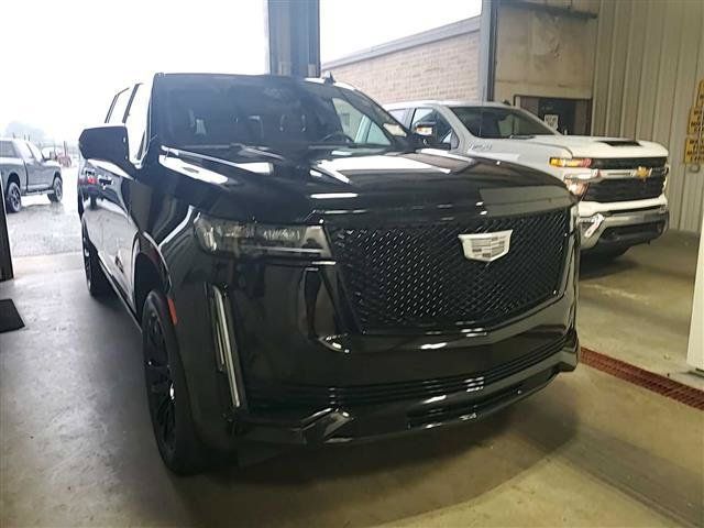Used 2023 Cadillac Escalade ESV Sport Platinum w/ LPO, ONYX Package AWD/4WD image 19