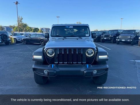 Used 2023 Jeep Wrangler Unlimited w/ 8.4" Radio Group AWD/4WD image 9