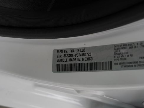 New 2026 RAM 1500 4x4 Crew Cab image 38