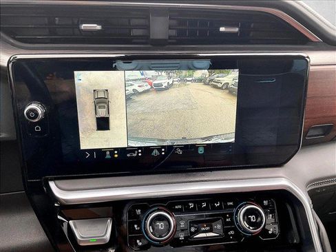 Used 2022 GMC Sierra 1500 Denali Ultimate AWD/4WD image 22