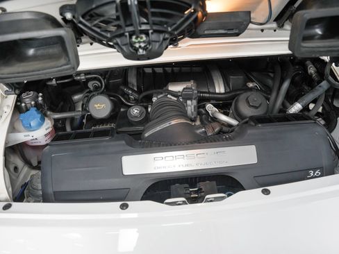 Used 2009 Porsche 911 Carrera RWD image 42