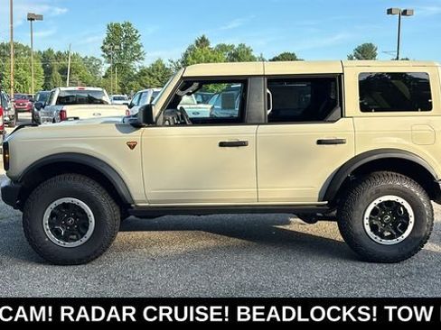 New 2026 Ford Bronco Badlands AWD/4WD image 4