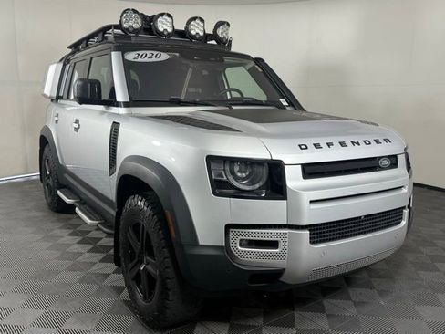 Used 2020 Land Rover Defender 110 First Edition image 7