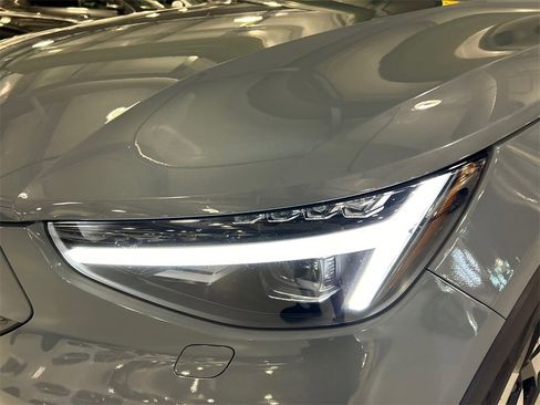 Certified 2023 Volvo C40 P8 Recharge Ultimate image 7