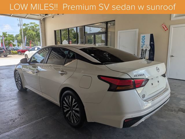 Used 2023 Nissan Altima 2.5 SV w/ SV Premium Package FWD image 6